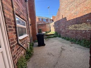 Photo 8- click for photo gallery